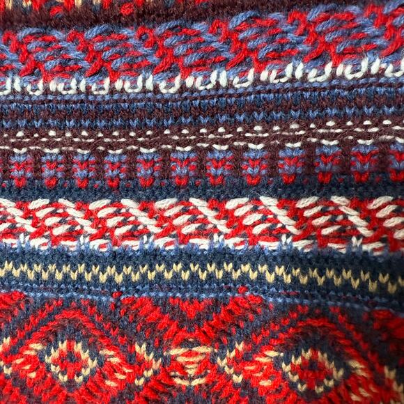 St Johns Bay Fair Isle Long Line Cardigan SZ M Red Blue Tan Cozy Warm Winter - Picture 6 of 11
